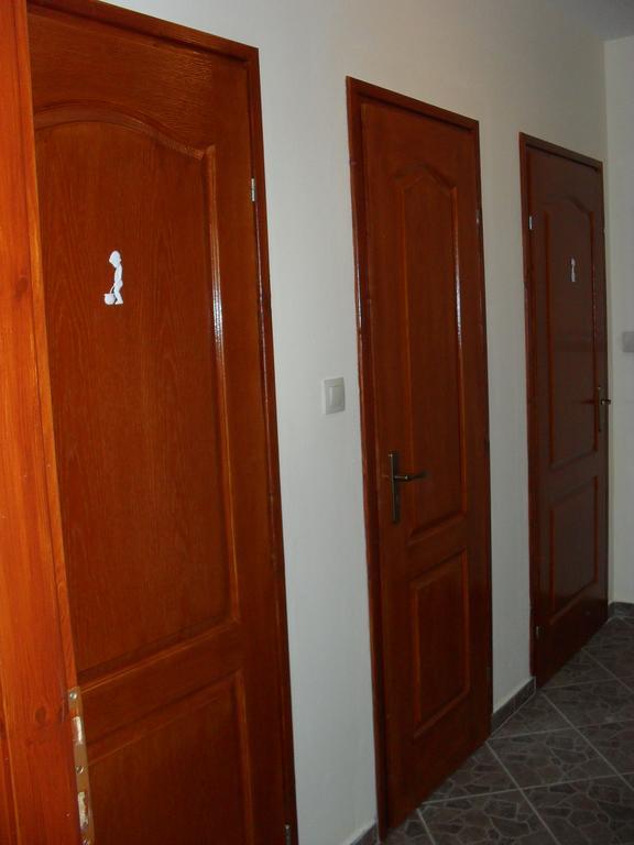 Nyakiglab Villa Szegi Buitenkant foto