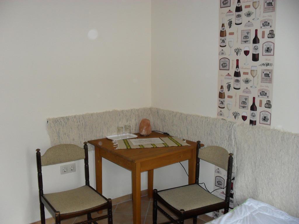 Nyakiglab Villa Szegi Buitenkant foto